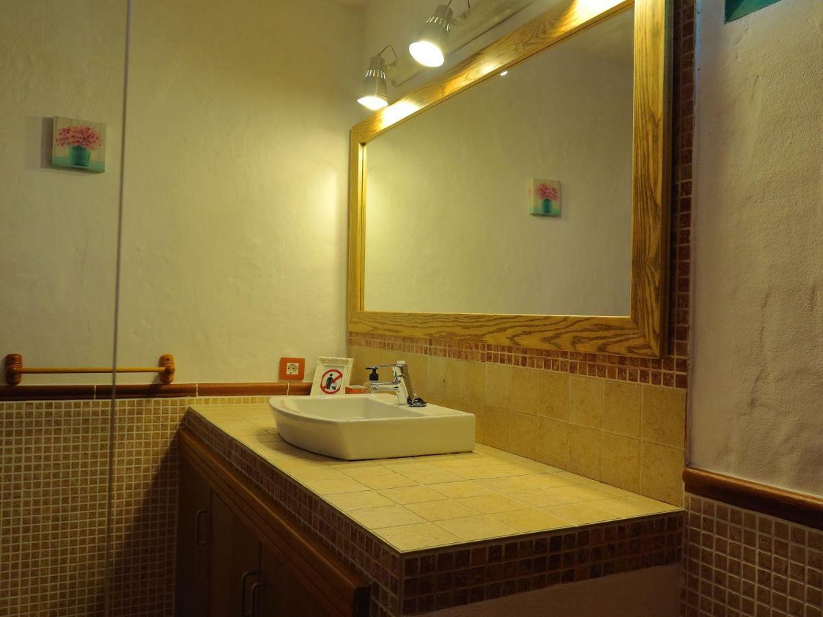 Casa Mi Tio Perico Guest House Mala Ngoại thất bức ảnh